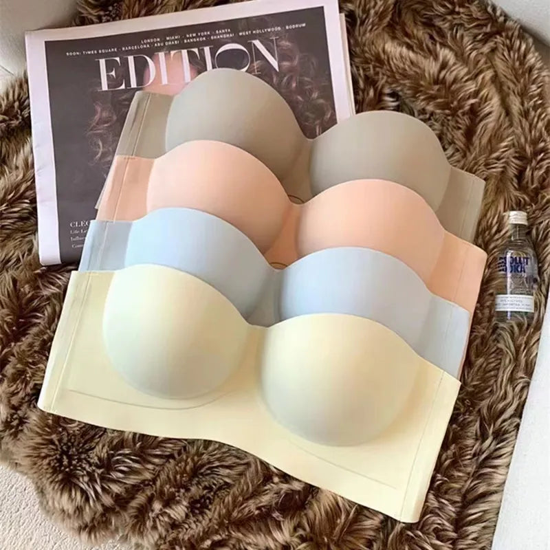 The Seamless Strapless Push-up Pastels